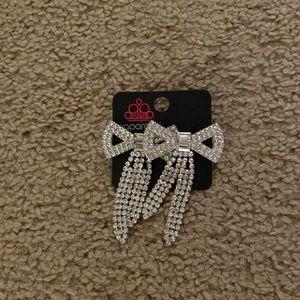 Silver bow post earrings